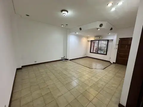 Casa en Alquiler en Villa Devoto, $ 2.500.000