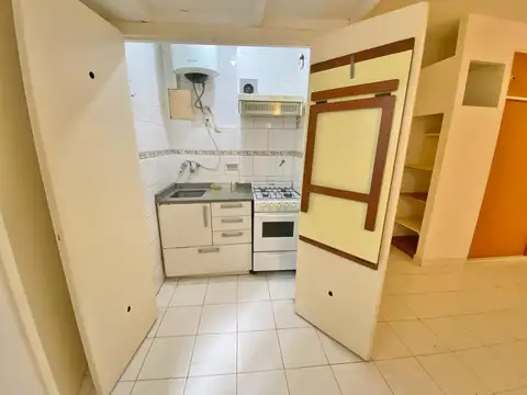 Monoambiente en alquiler • Juan F. Segui 4400