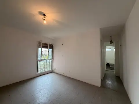 DOS AMBIENTES EN VENTA EN BARRIO CASTRO