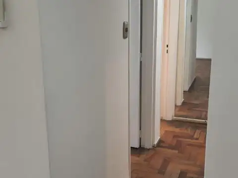 Donato Alvarez 2200, Piso 2