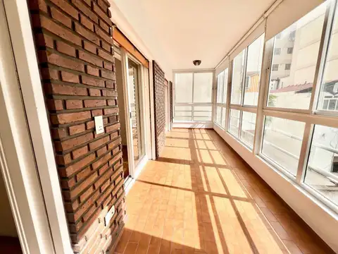 Departamento en Alquiler de 4 ambientes
