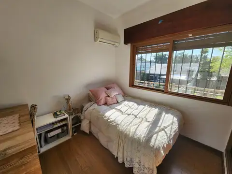 Casa con piscina en Escobar centro     ID 5534