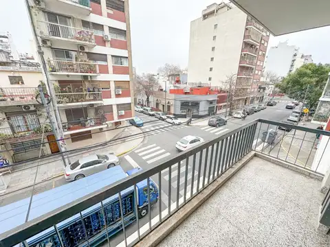 Departamento en Venta en Villa del Parque, USD 95.000