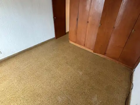 Departamento monomabiente dividido c/balcon - 2 y 50 - La Plata