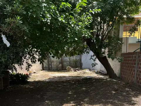 Terreno en Venta en Bernal, USD 110.000