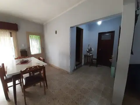 Casa en Venta en Valentin Alsina, USD 100.000