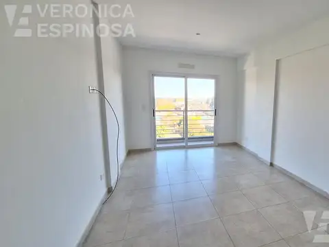 Departamento en Alquiler en Ituzaingo, $ 400.000