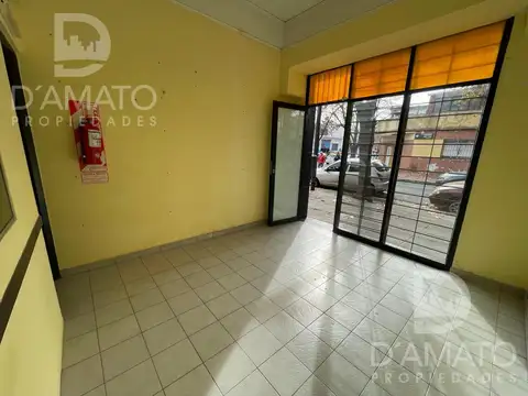 Local en Venta en Monte Castro, USD 43.000