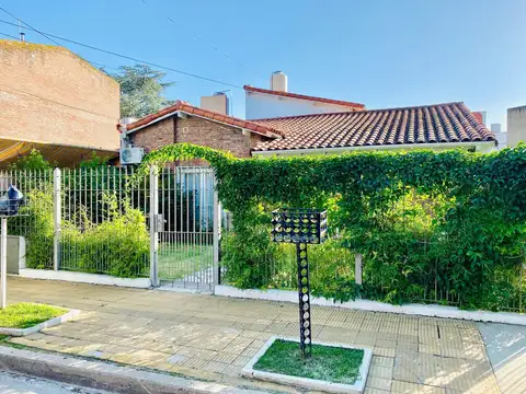 Lindísimo PH tipo casa en alquiler ubicado en Victoria, San Fernando.