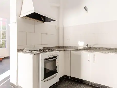 Depto Tipo Casa en Alquiler al Noreste