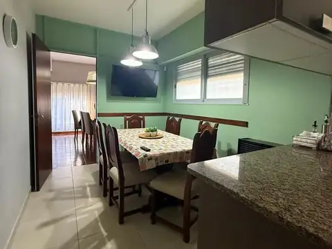 Casa en  5 ambientes jardin barrio parque villa martelli