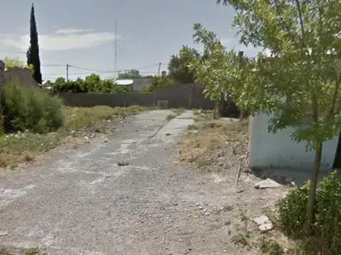 Terreno en Venta 33  mts Fondo