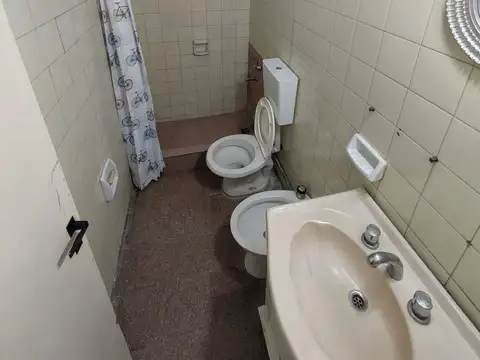 Depto Tipo Casa en Venta 33 años
