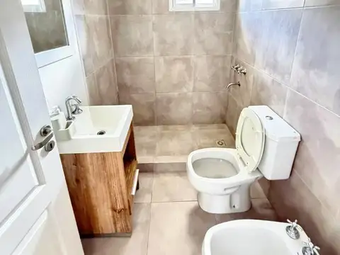 Departamento 3 ambientes con 2 baños