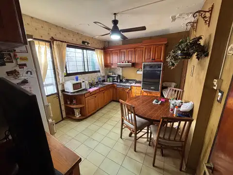 Depto Tipo Casa en Venta con 2 cocheras