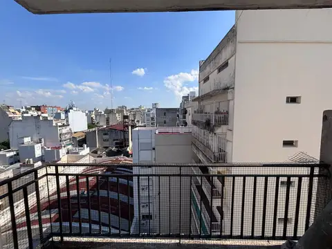 3 AMB CTFTE C/2 BALCONES - MUY LUMINOSO