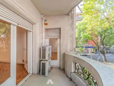 Oficina en Alquiler con 1 cochera