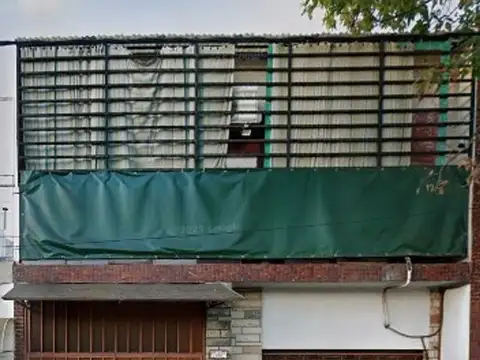 VENTA CASA 4 AMBIENTES HAEDO