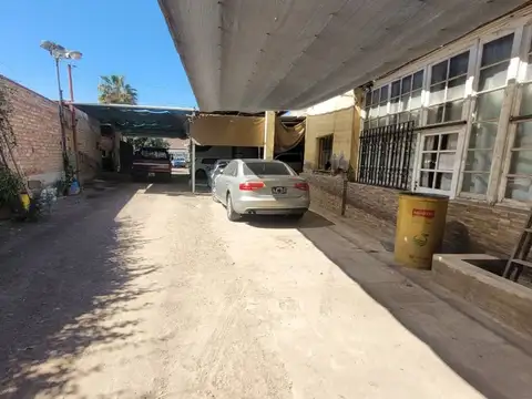 Videla Castillo 2400