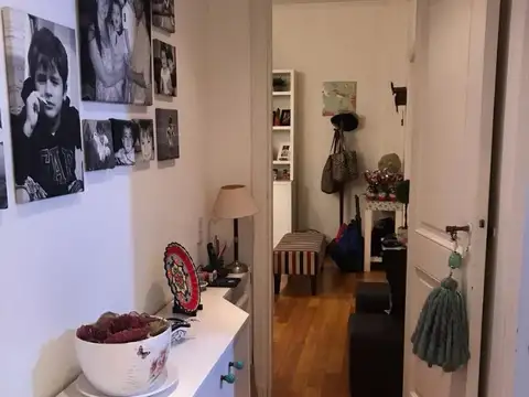 EXCELENTE DEPTO 3 AMB C/DEP Y PATIO MUY LUMINOSO EN RECOLETA