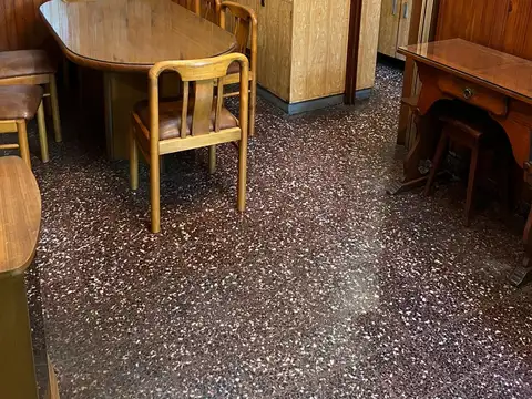 Depto Tipo Casa en Venta con 1 cocheras