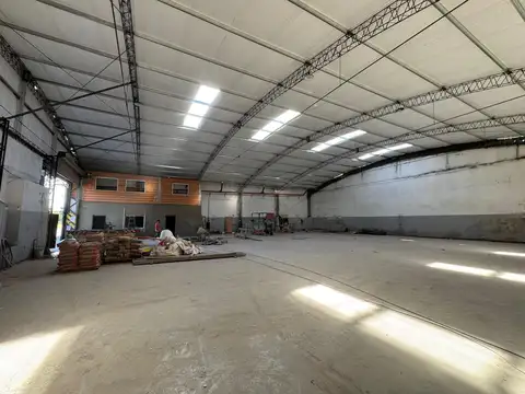Galpon en Alquiler A Estrenar