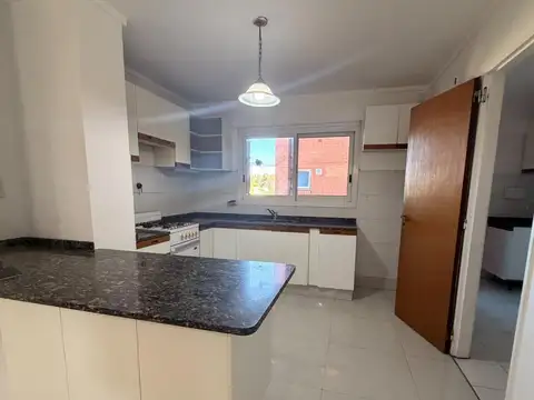 Departamento en Alquiler en San Nicolas de los Arroyos, $ 950.000