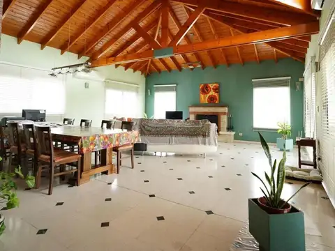 Casa en Venta en Moreno, USD 368.000