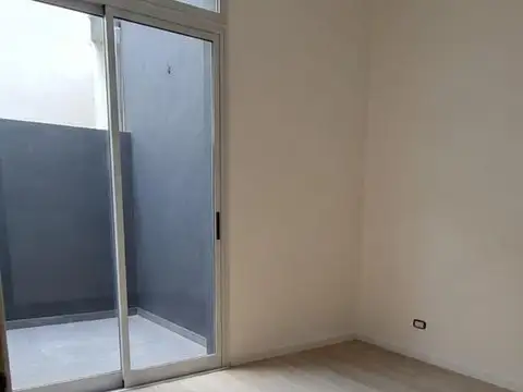 Depto Tipo Casa en Venta en Floresta, USD 140.000