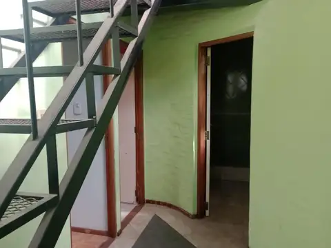 Depto Tipo Casa en Venta 50 años