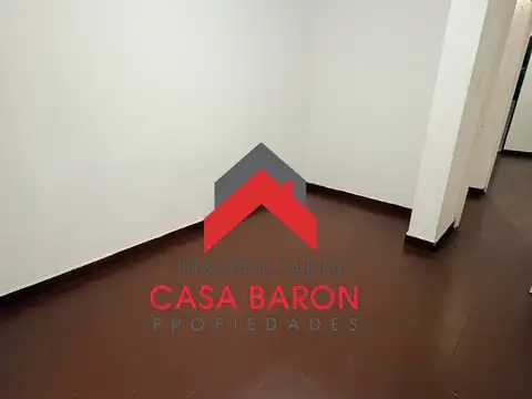 Casa en Alquiler en Barrio Santa Ana I, $ 750.000
