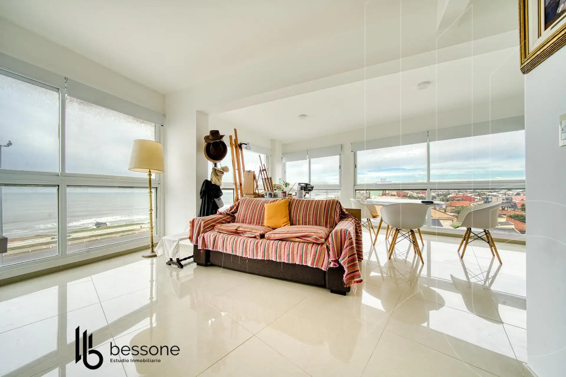 Departamento en Venta 3 amb vista al mar