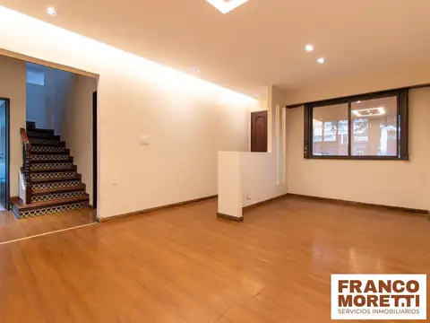 Casa 5 ambientes con 1 baño