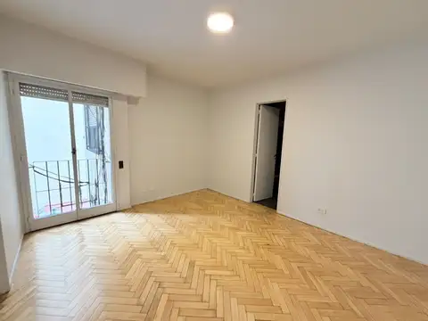 Departamento en Alquiler en Colegiales, $ 520.000