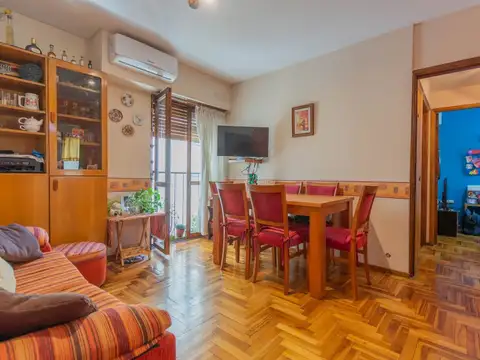 Venta depto 3 amb Floresta balcón francés lavadero