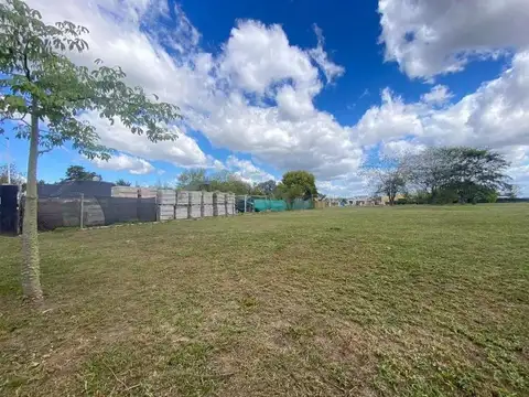 Terreno en Venta en Barrio el Cazador, USD 55.000