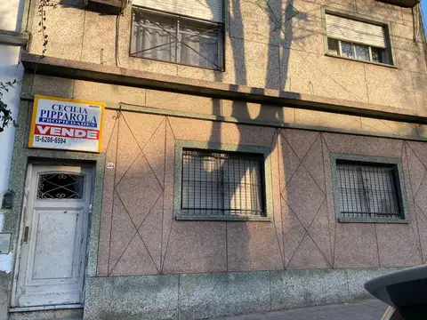 Jose P Tamborini 5500, Piso P.B