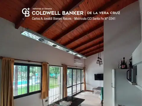 Casa 9 ambientes con 2 baños