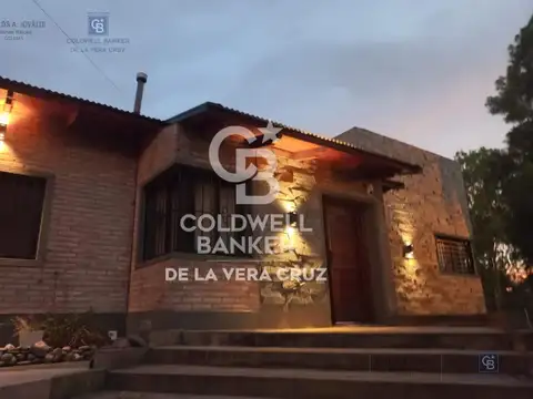 Propiedad de Categoría en Colastiné Norte 4 Dormitorios - Piscina