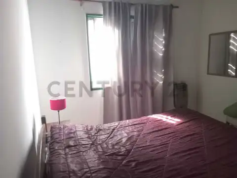 Casa en Venta City Bell, 2 dormitorios .