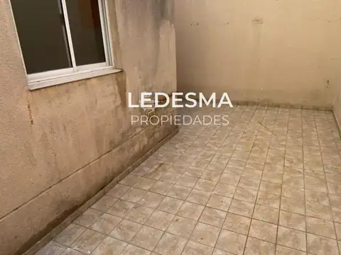 Departamento en Alquiler en Moron, $ 400.000