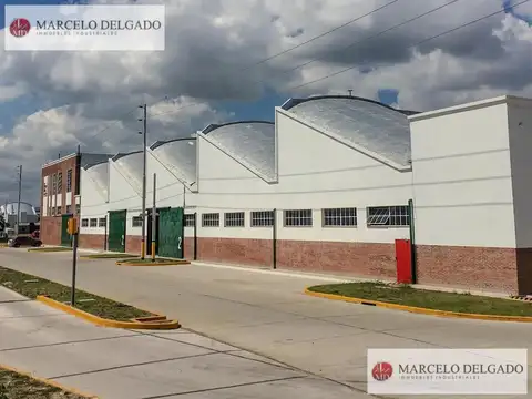 Naves Industriales en Alquiler en  Bernal.