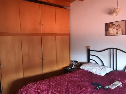 Casa para 2 familias en venta 5 ambientes en Tigre