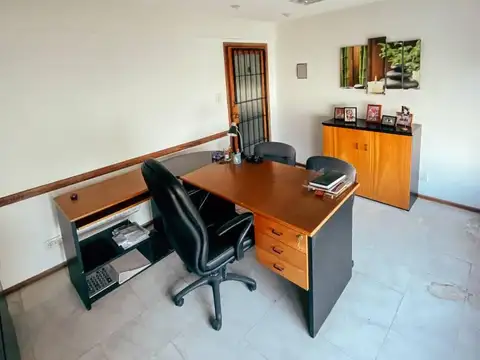 Oficina en Venta 60 años