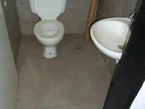 Local en Venta Via Pública