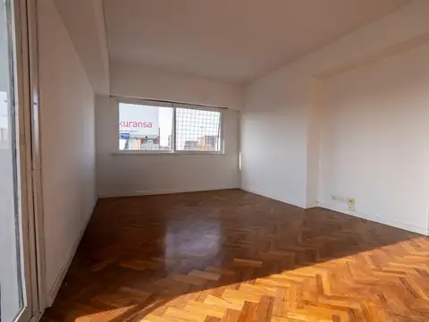 Departamento 3 ambientes en Nuñez c/baulera