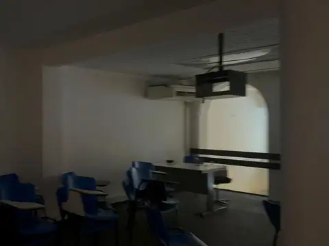 Local en Alquiler 70 años