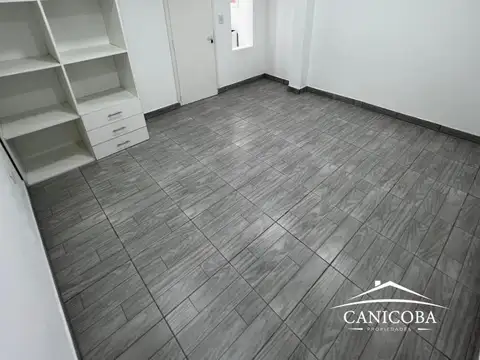 Depto Tipo Casa en Venta 40 años