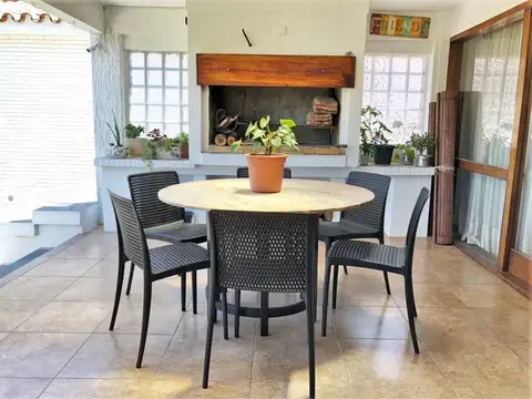 Casa en Alquiler 50 años