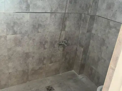 Local en Venta 1 año